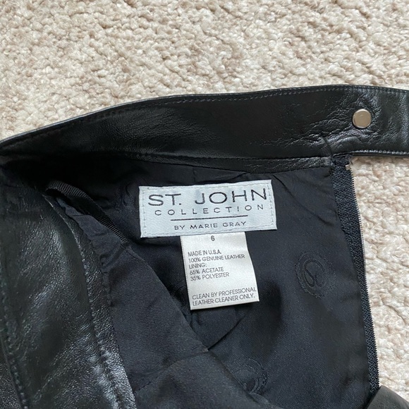 St. John black leather mini skirt • Vintage • Size 6 - Picture 5 of 9